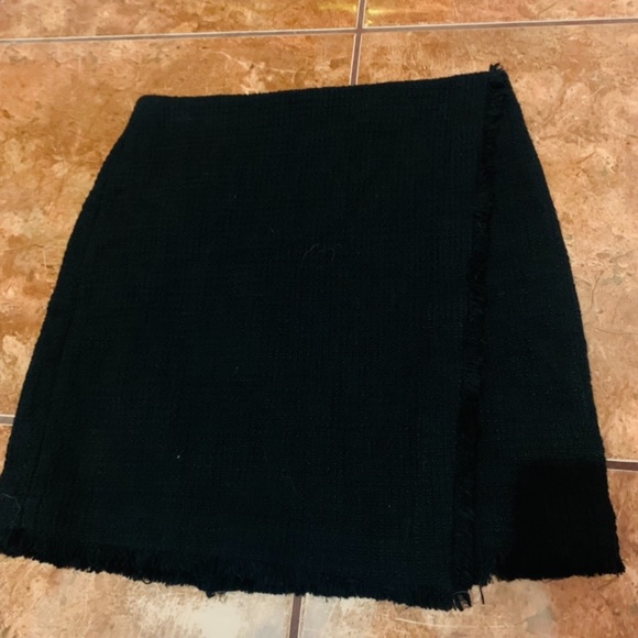 Ann Taylor skirt - Picture 2 of 3